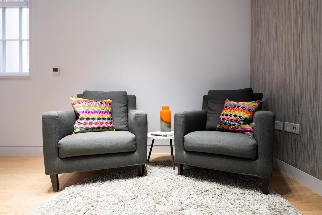 Mirabilis Apartments - Bayham Place London Kültér fotó